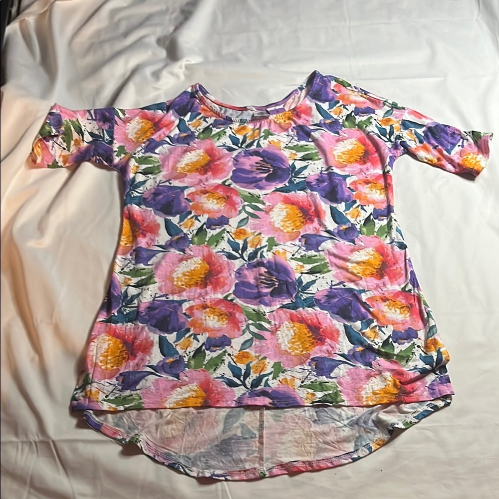 NWT Agnes & Dora Floral Hi-Lo Tee